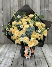 Букет цветов из:  Розы и Лизиантусы в Русский Акташ