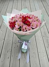 Букет цветов из:  Альстромерии в Русский Акташ