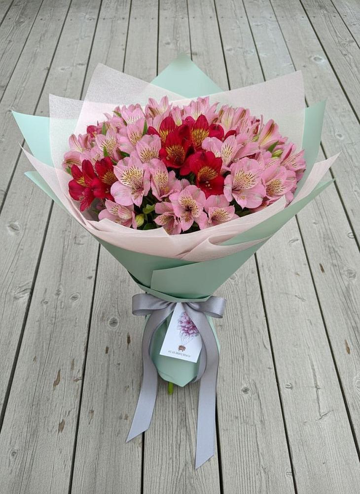 Букет цветов из: Альстромерии в Русский Акташ