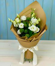 Букет цветов из:  Хризантемы и Лизиантусы #REPLACE_PRED# Русский Акташ