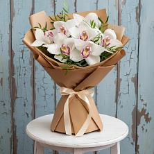 Букет цветов из:  Орхидеи и Розы в Русский Акташ